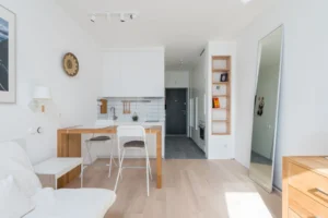 Interior de apartamento listo para alquiler en Paises Bajos