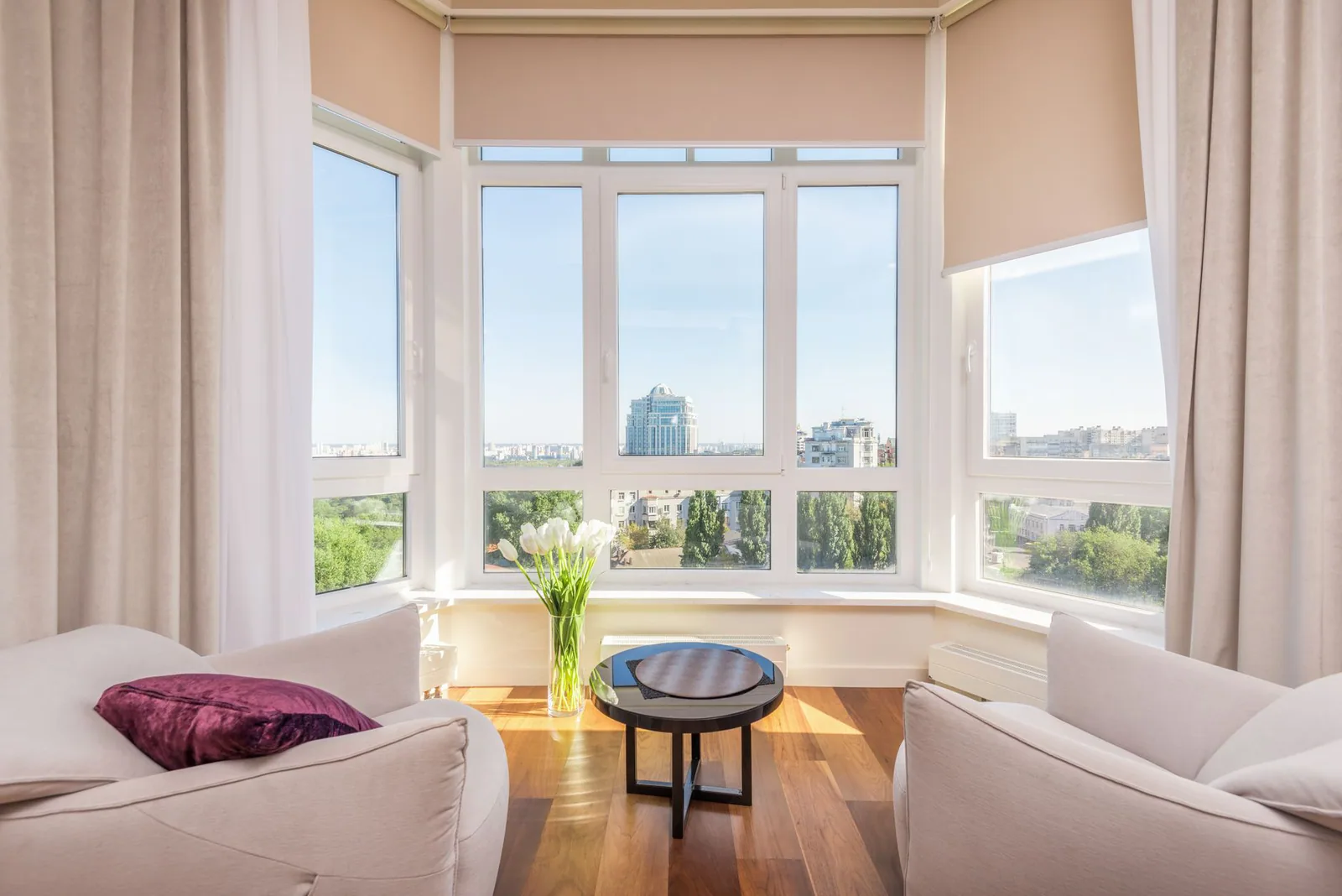 Apartamento moderno con vista a la ciudad en Singapur