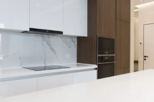 Instalación de medidor de electricidad en apartamento alemán